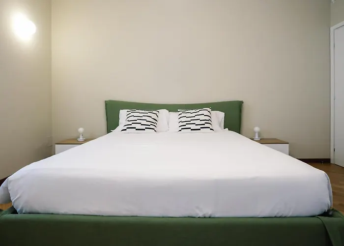 Flora Inn, Scotti\'S House - Due Passi In Centro