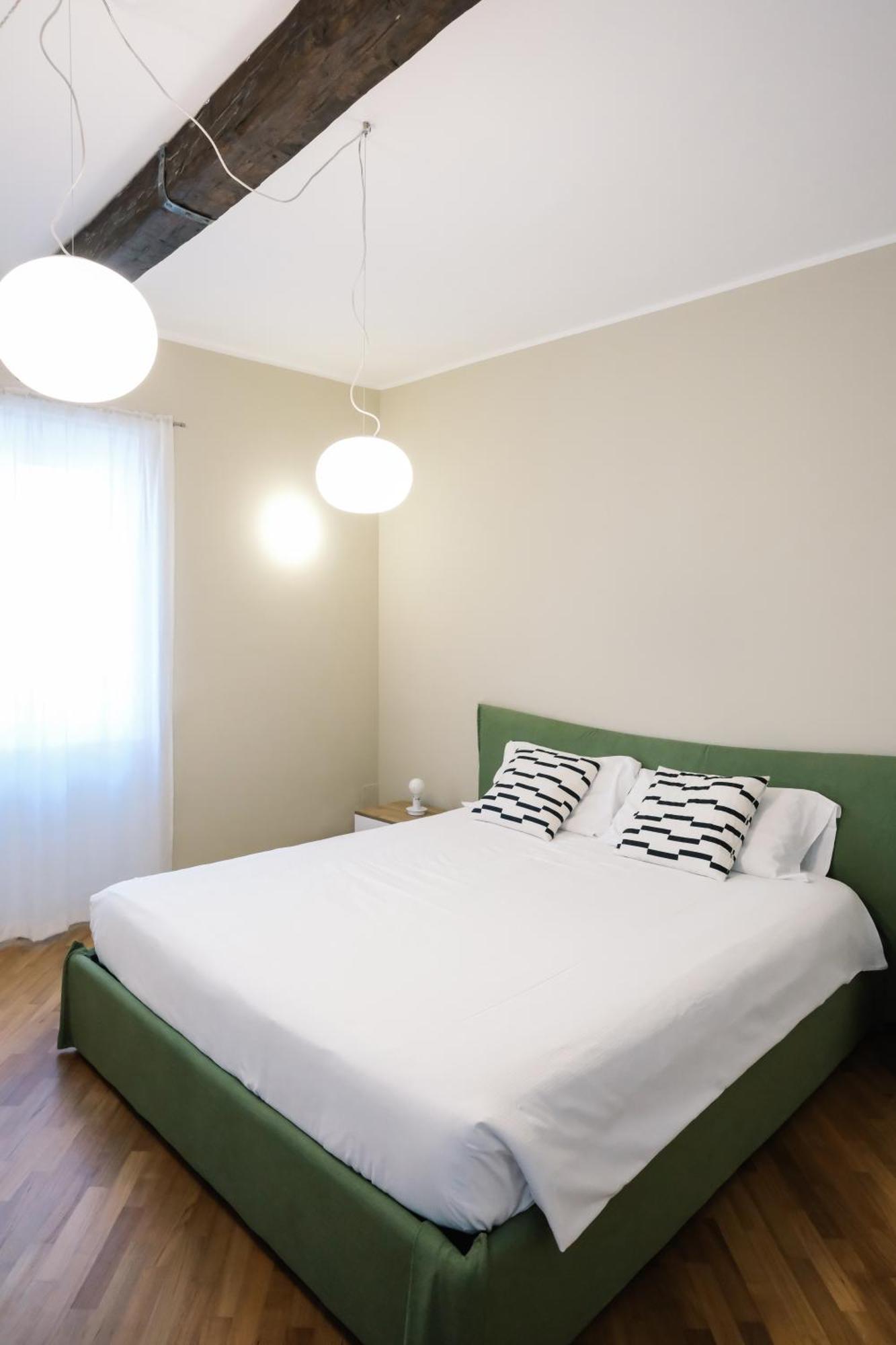Gasthuis Flora Inn, Scotti's House - Due Passi In Centro 2*